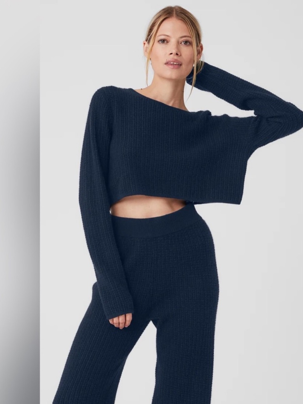 Alo Cashmere Cropped Thermal Sweater Navy